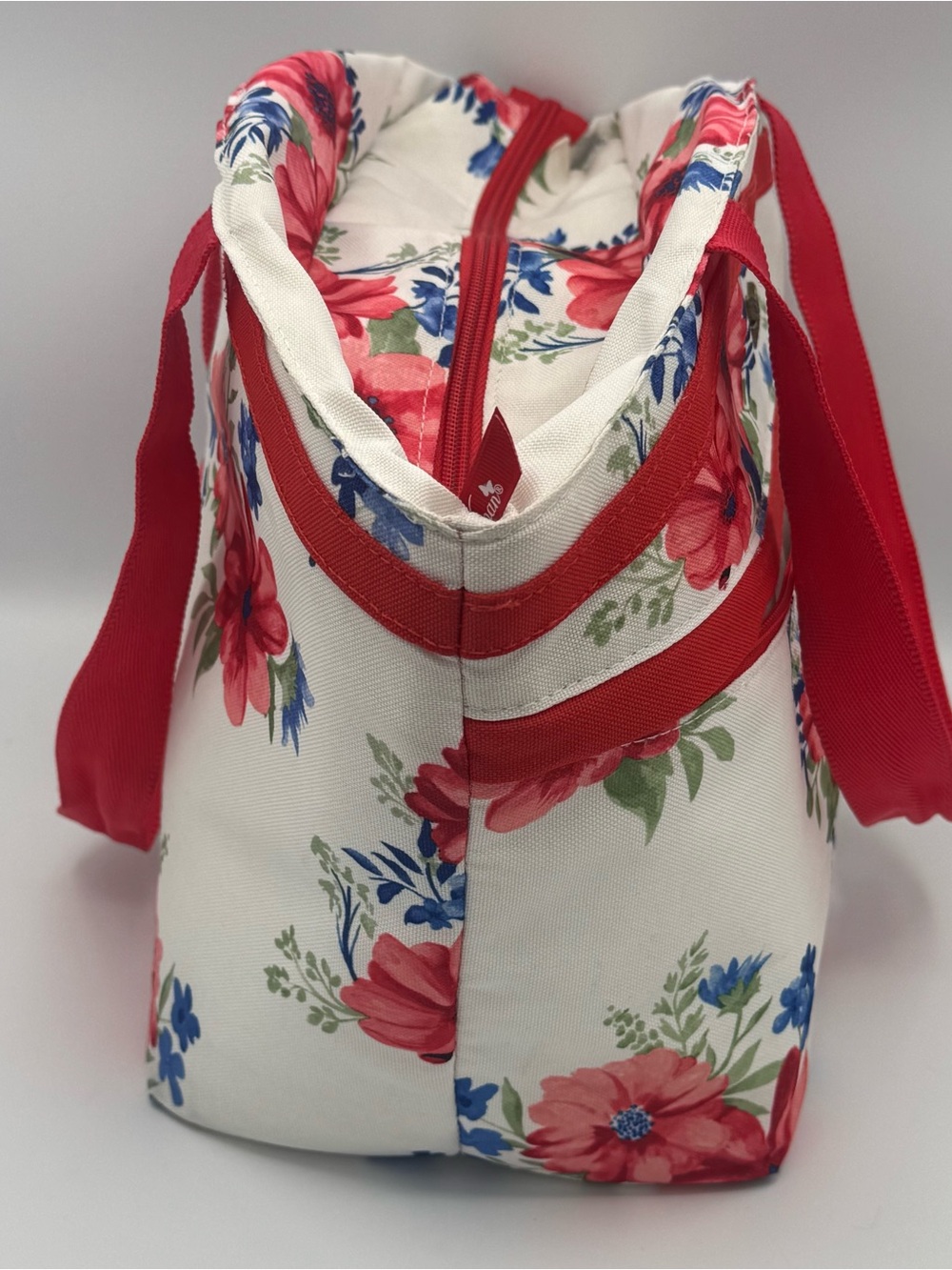 The Pioneer Woman Vintage Cluster Floral Print Insulated Lunch Tote Cooler Bag - Picture 3 of 11